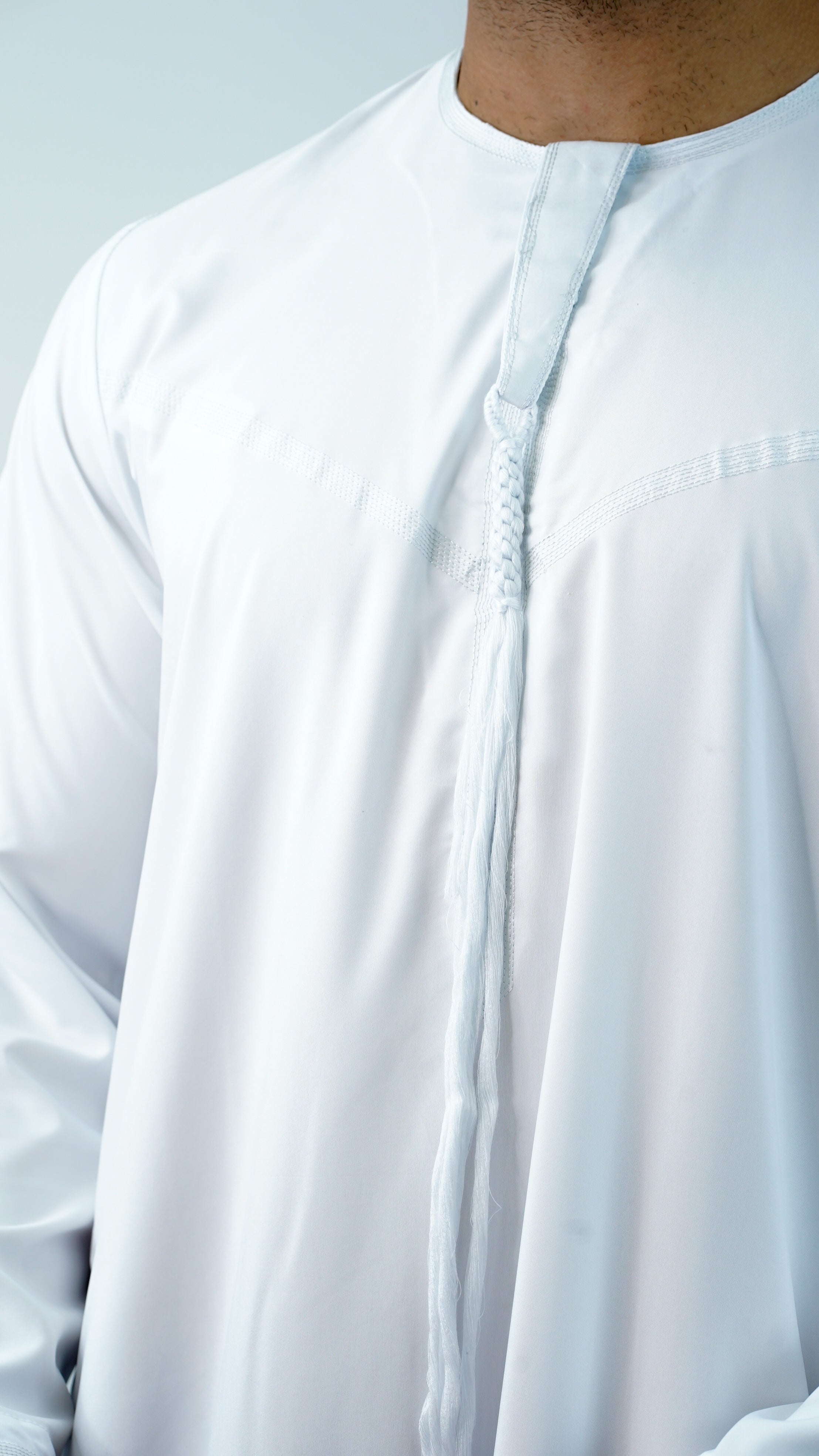 White Emirati Thobe