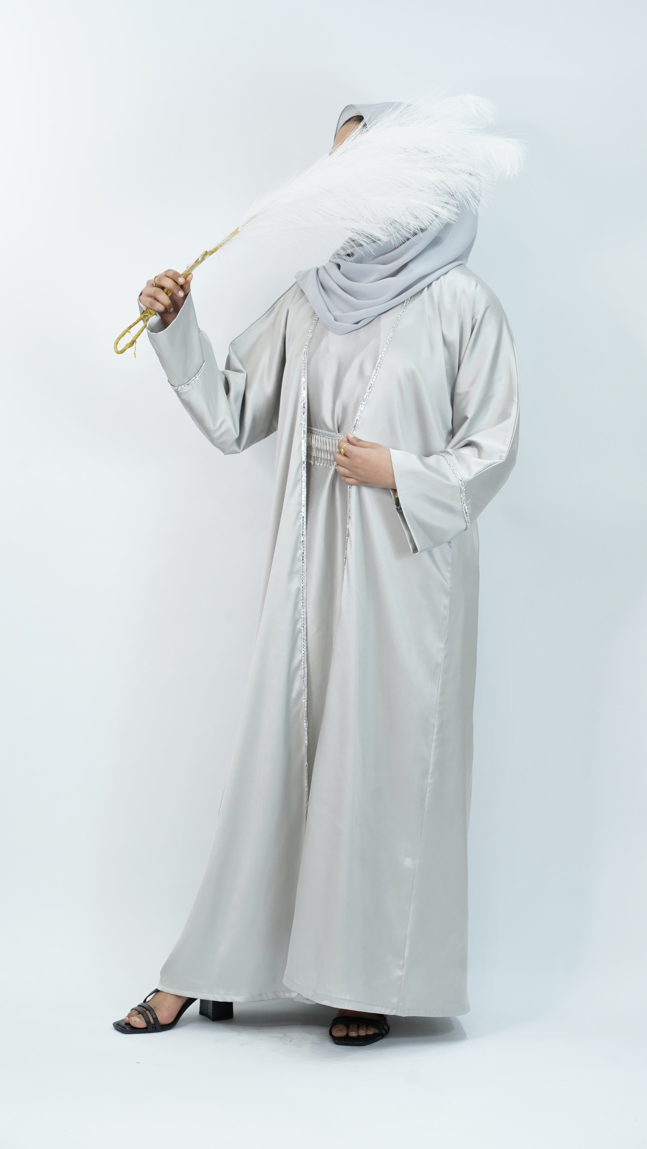 Safa Cloud Mist Abaya