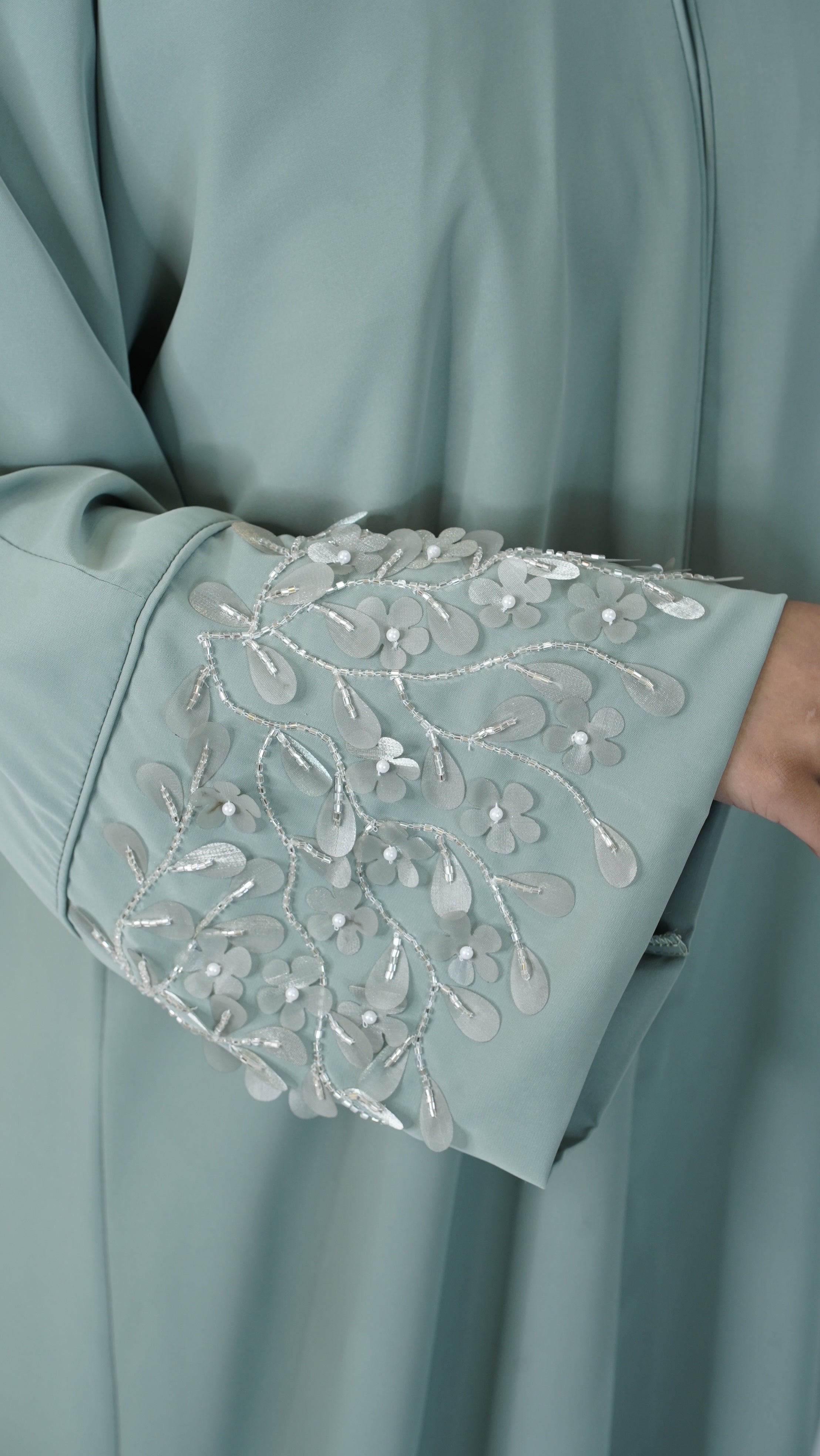 Malika Mint Abaya