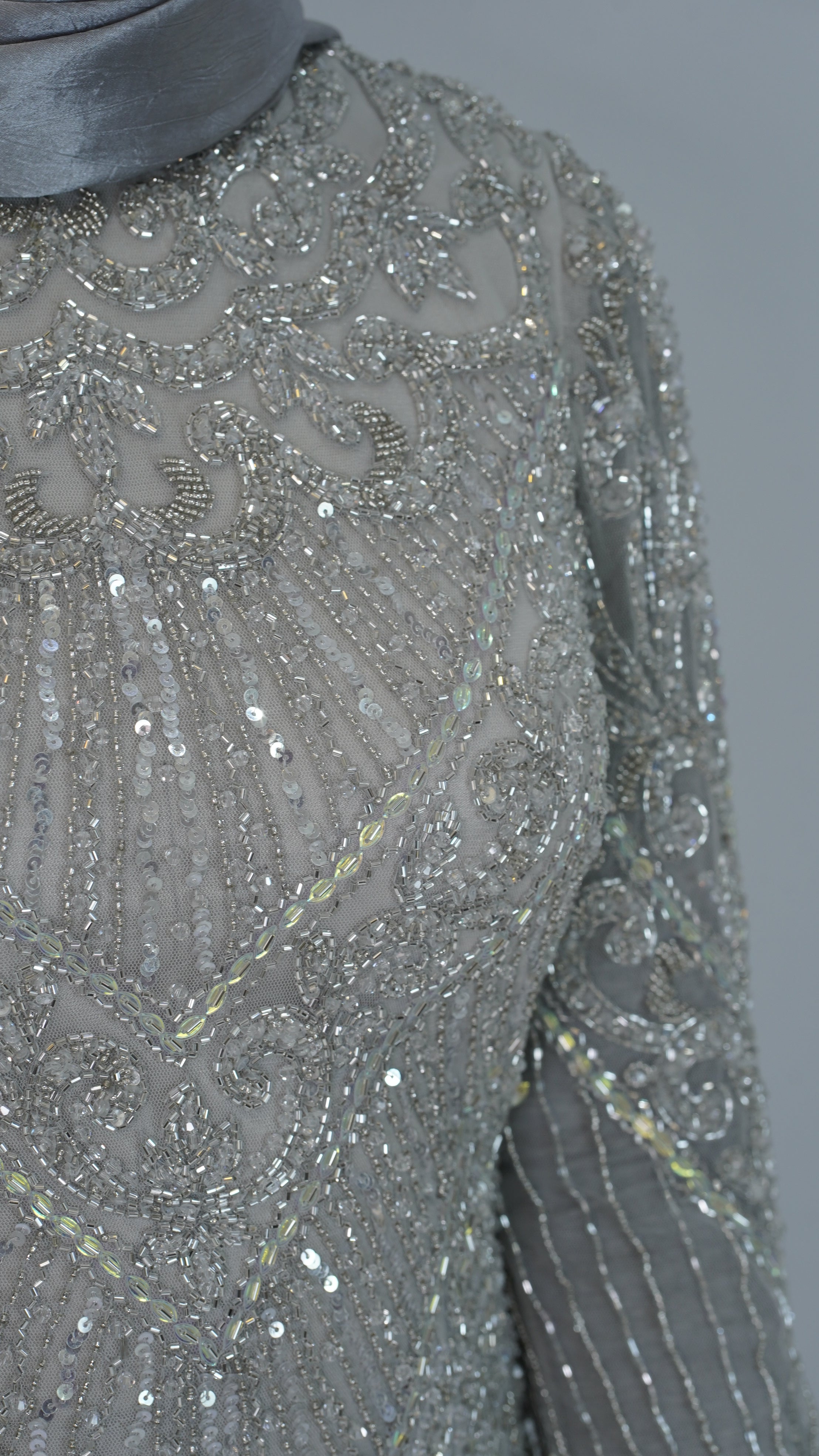 Luxury Nur Gown