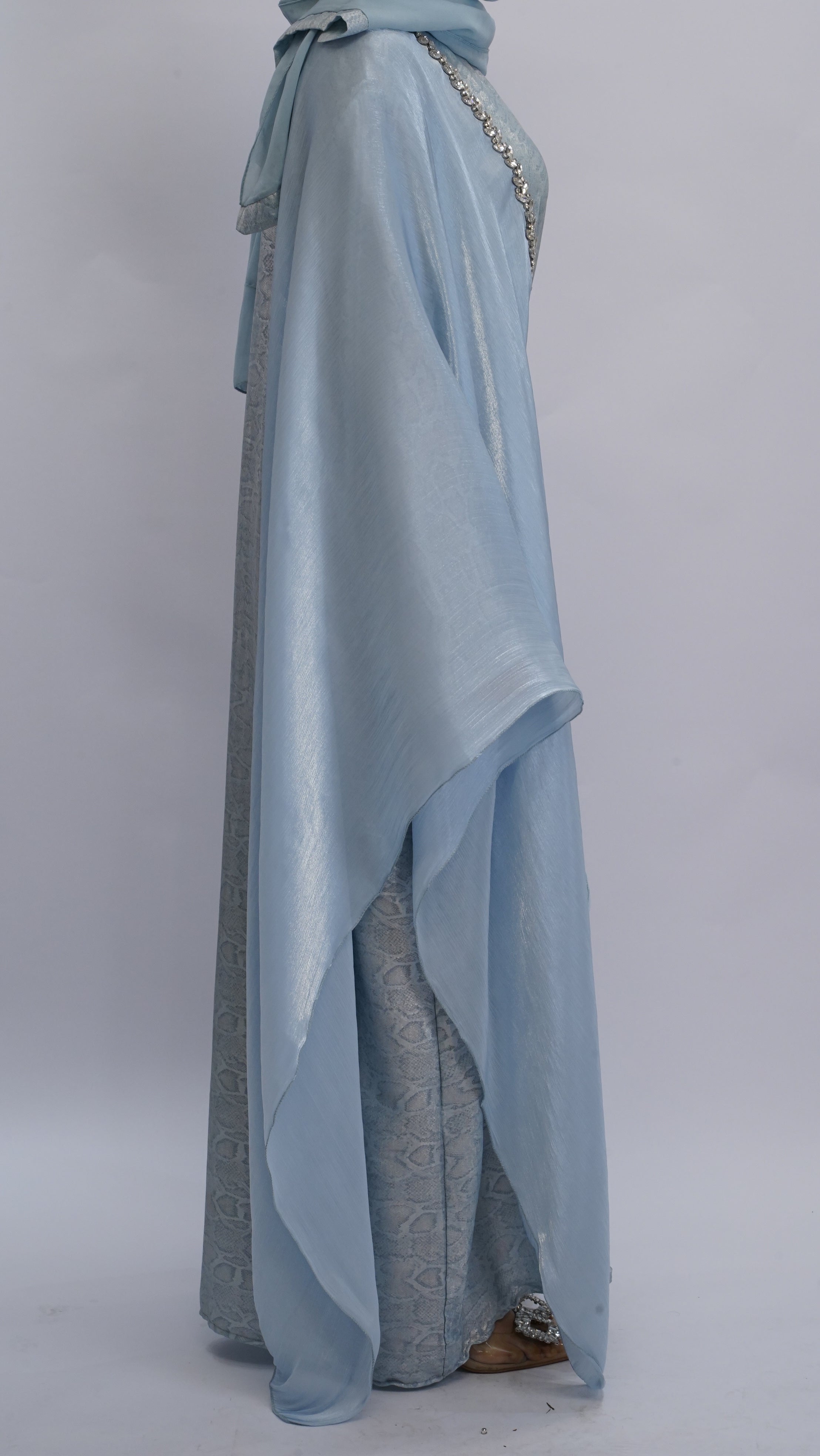 Inaya Abaya