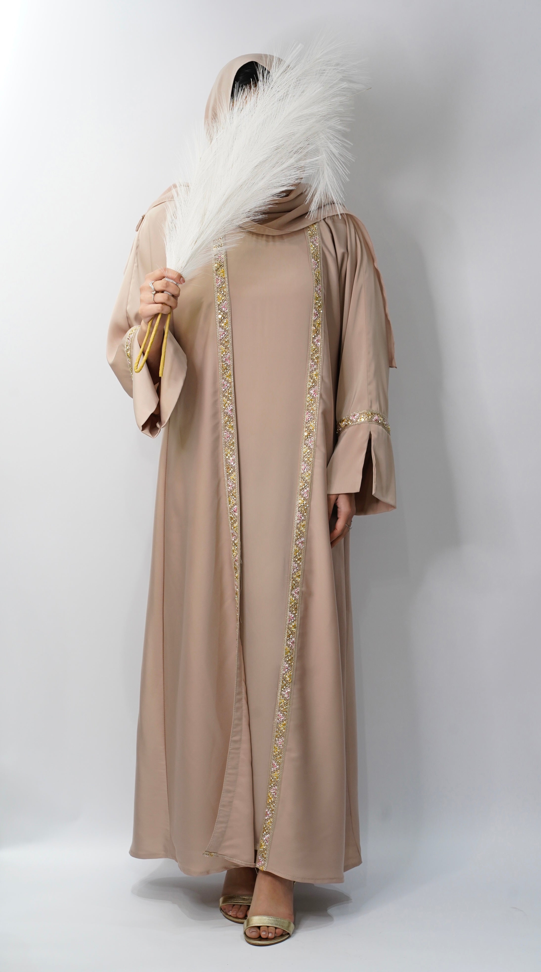 Khoshi abaya