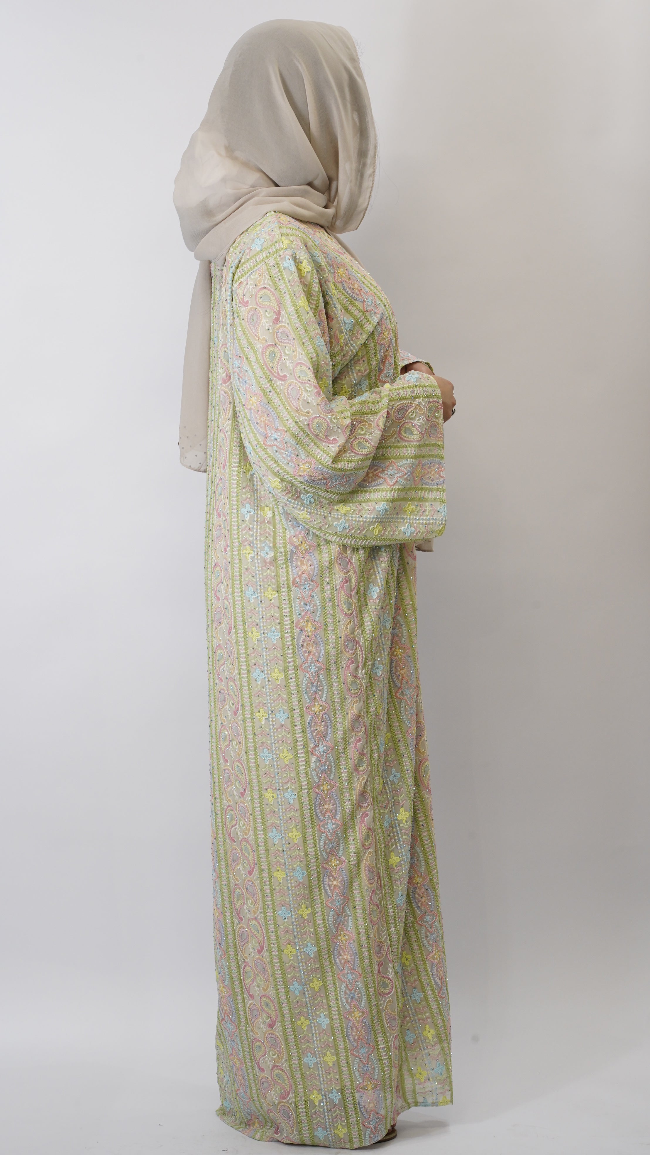 Hafsa Abaya