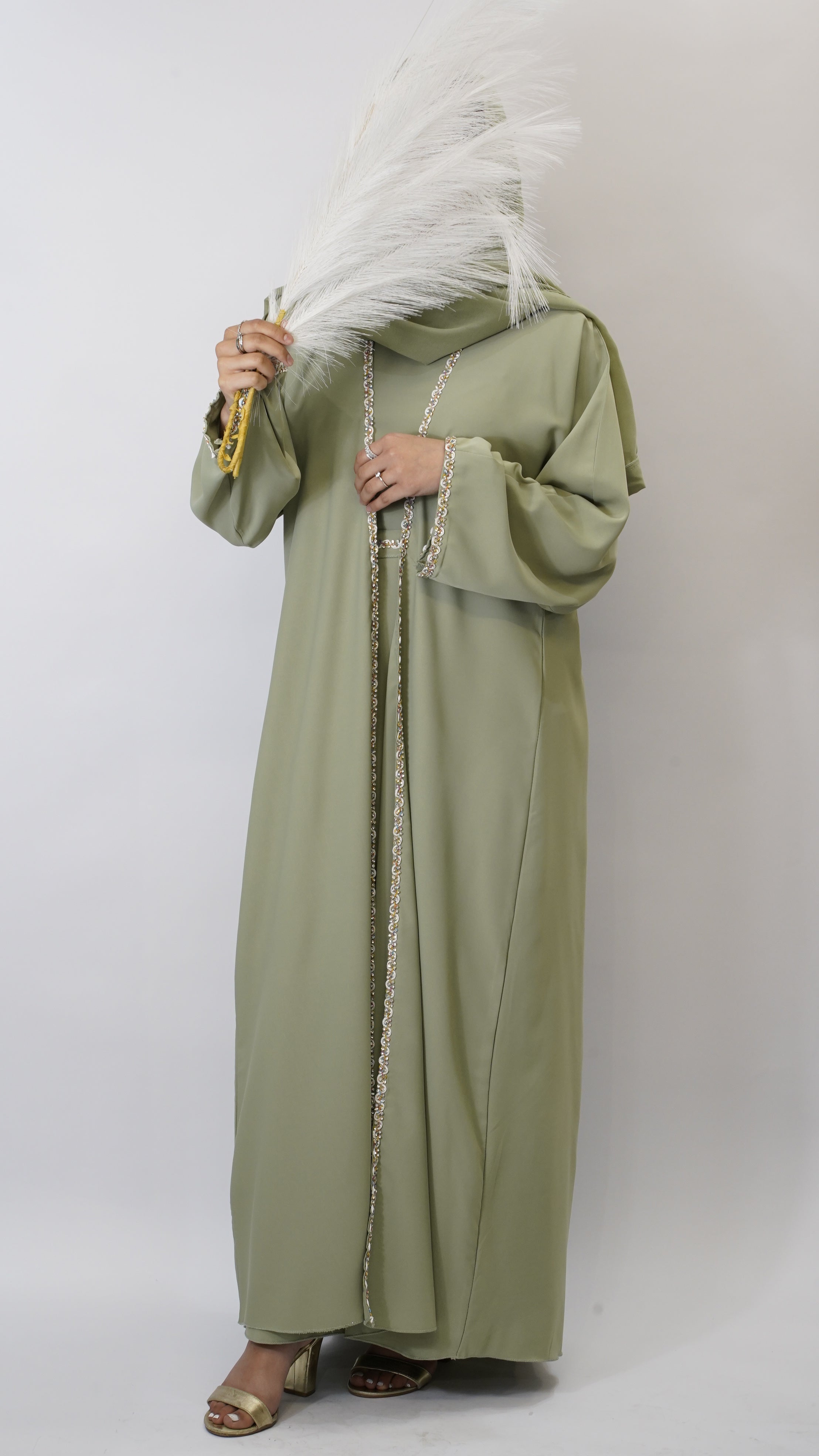 Najma Abaya