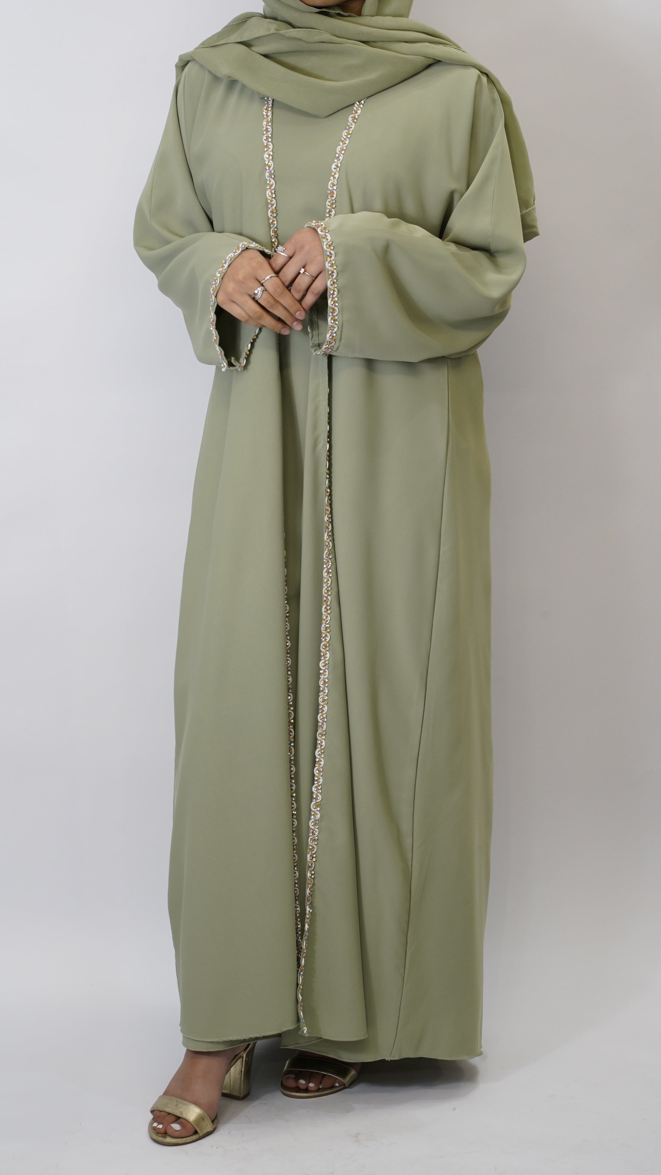 Najma Abaya