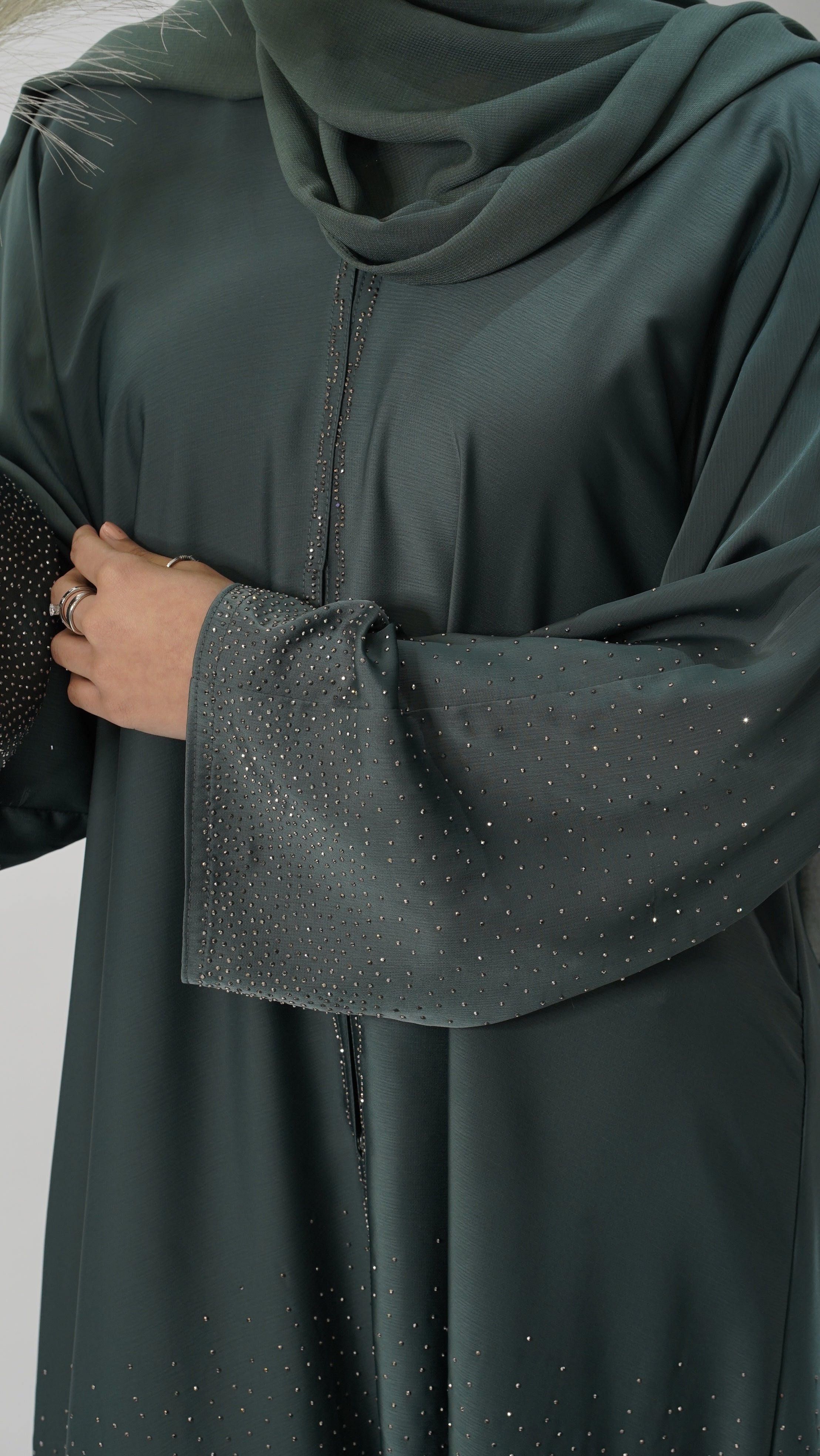 Mah Abaya