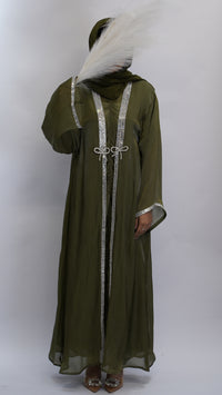 Zareen Abaya