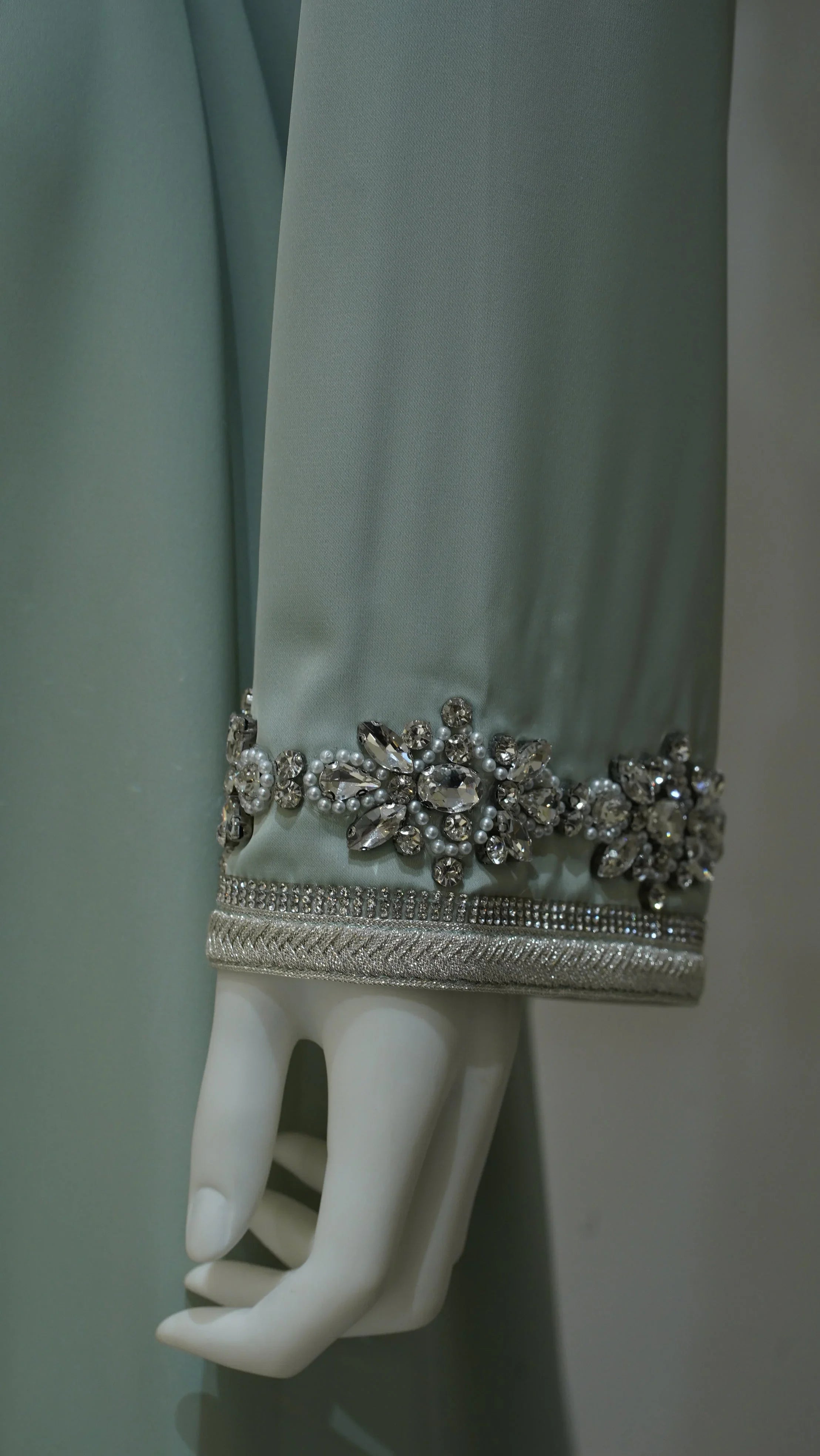 Sumaya Luxury Caftan - Light Green