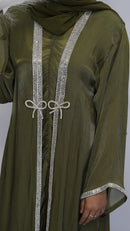 Zareen Abaya