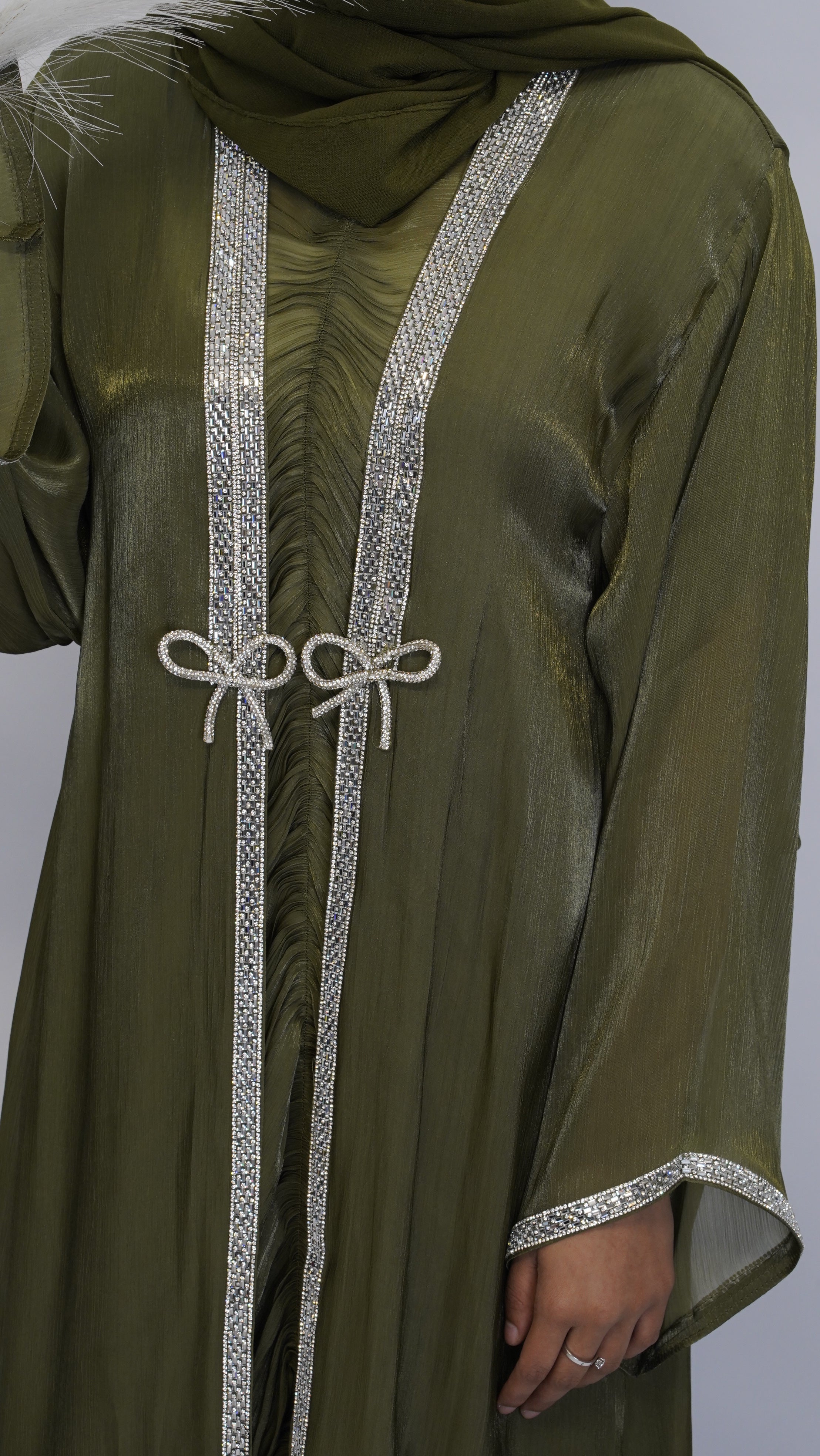 Zareen Abaya