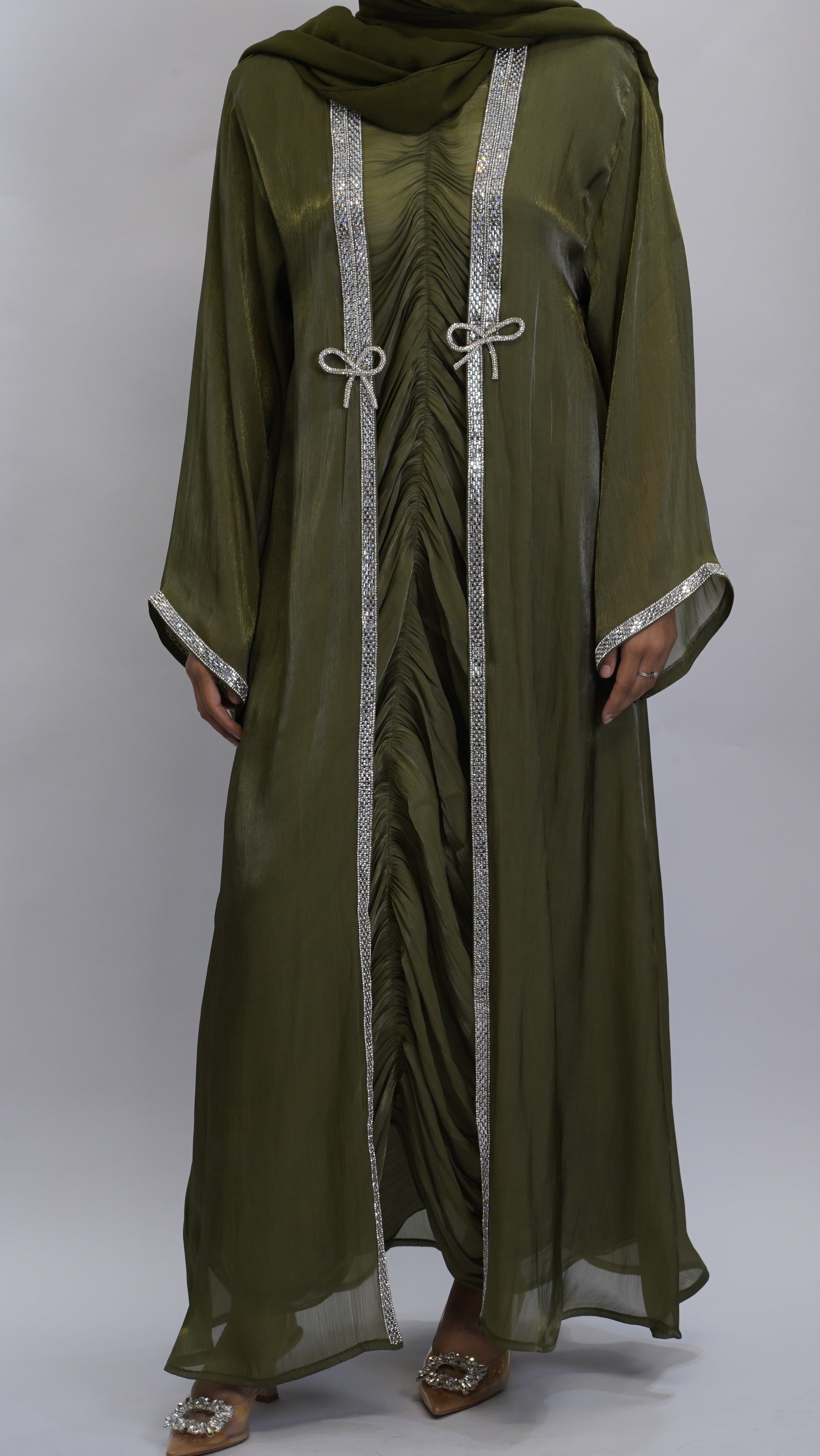 Zareen Abaya