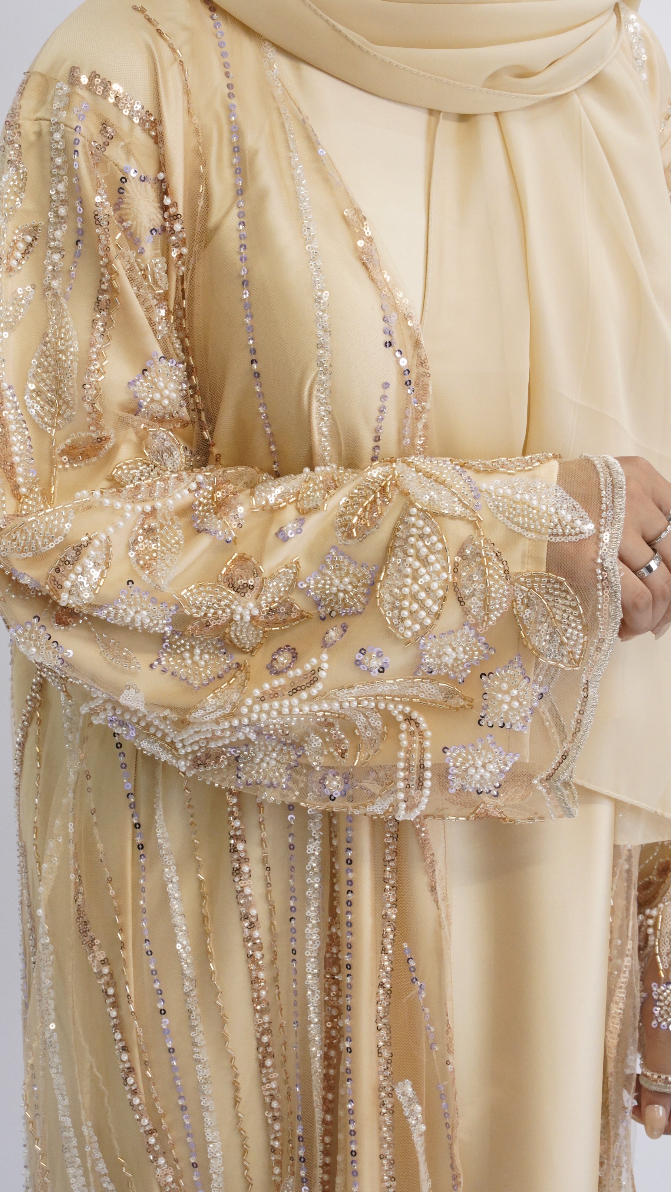 Liyah Abaya