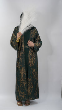 Sanam Abaya