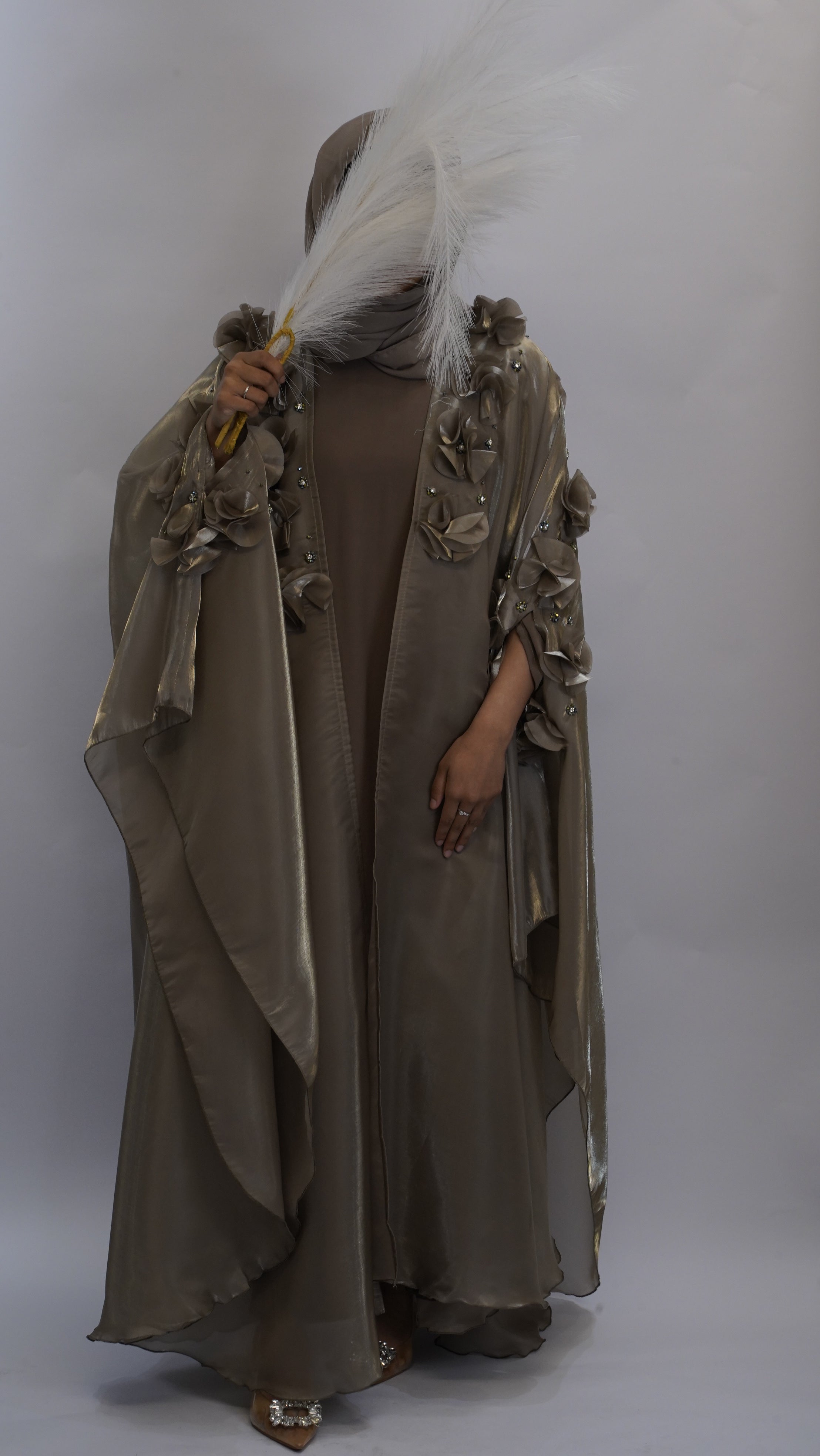 52 S / Taupe