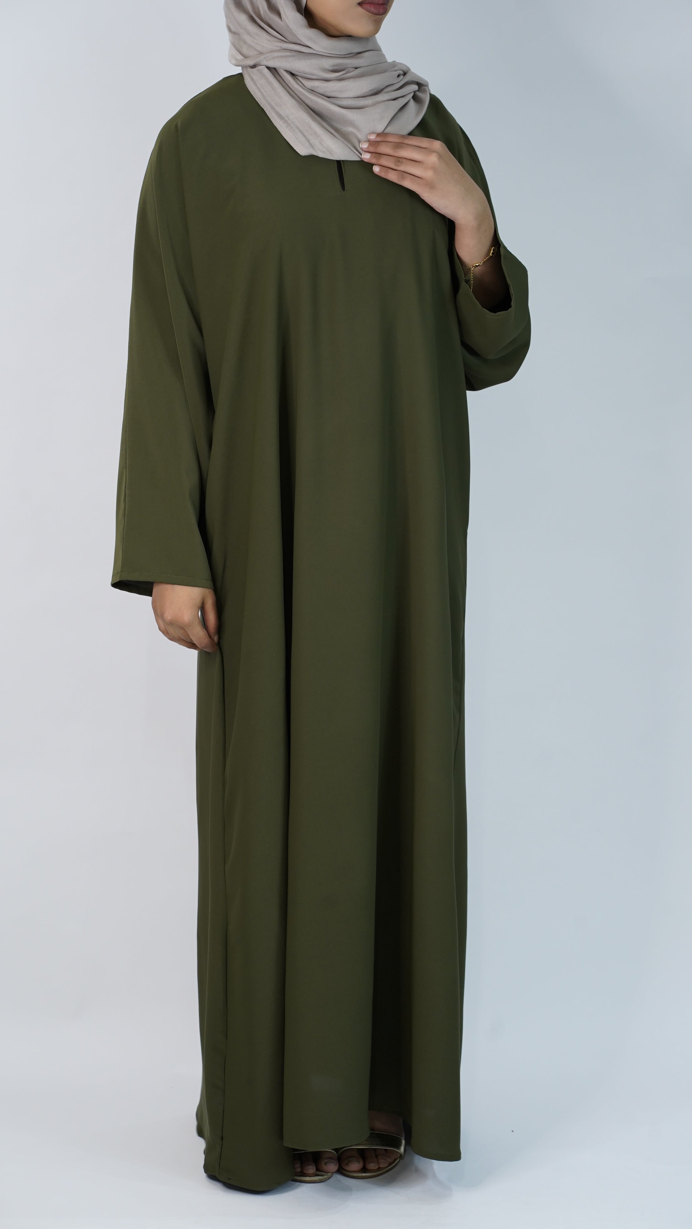 Plain Abaya with pockets