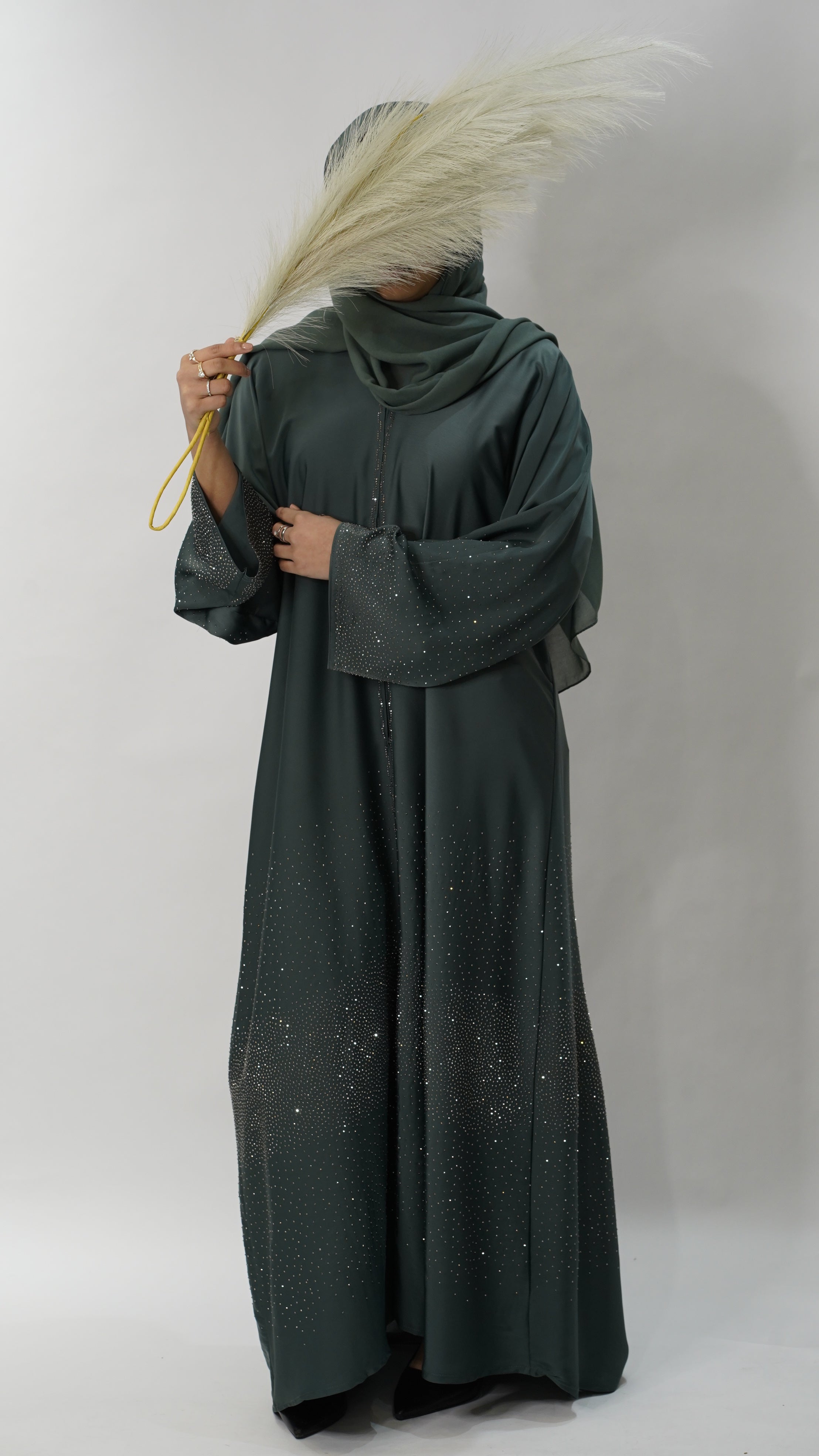Mah Abaya