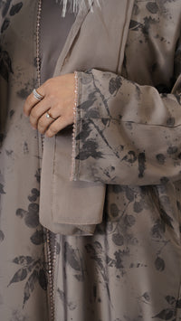 Bushra Abaya