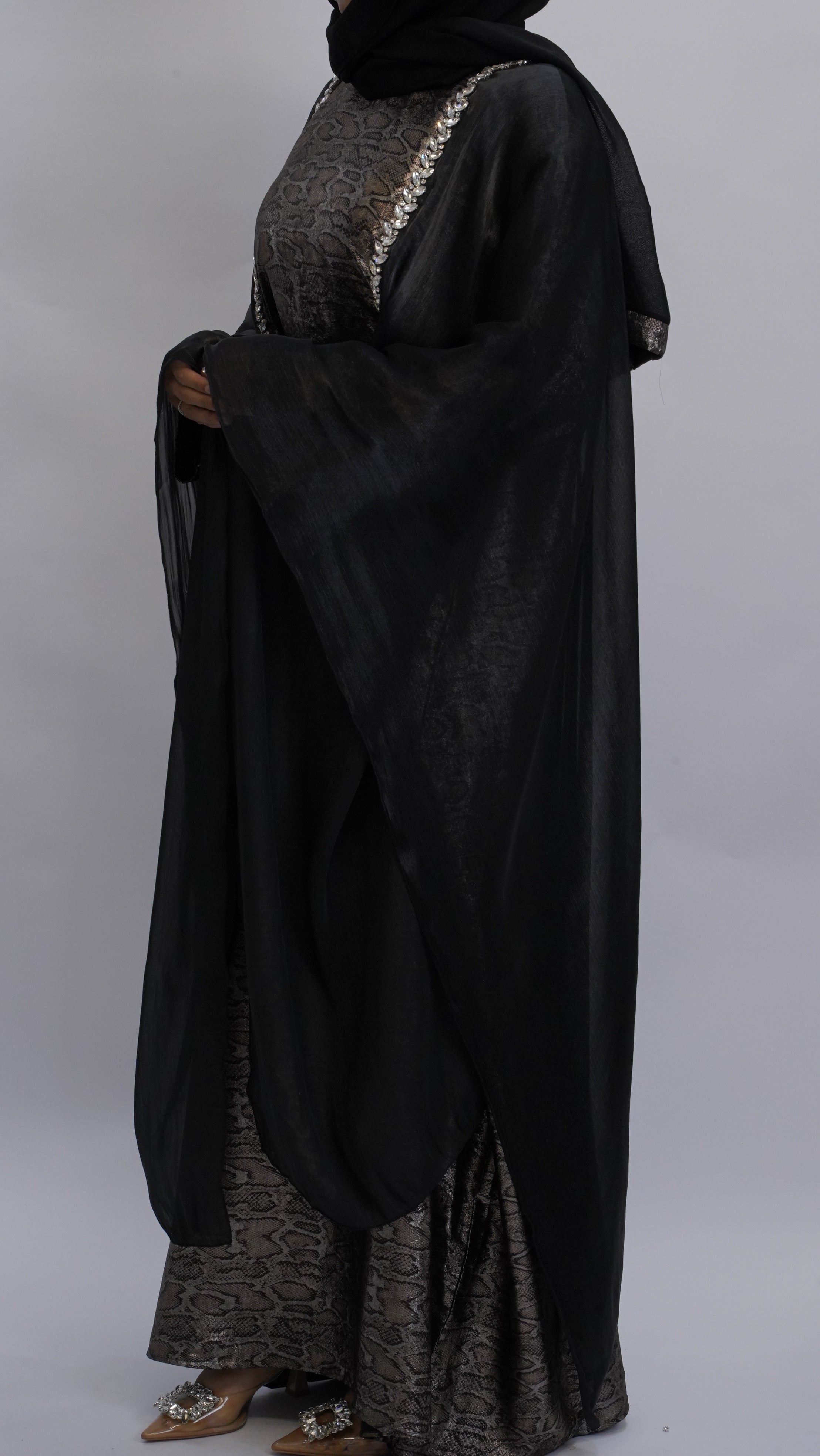 Inaya Abaya