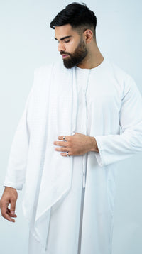 White Arabian scarf