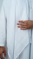 White Arabian scarf