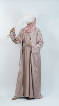 Safa Pink Elegance Abaya