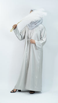 Safa Cloud Mist Abaya