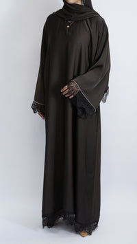 Safa Lace Abaya
