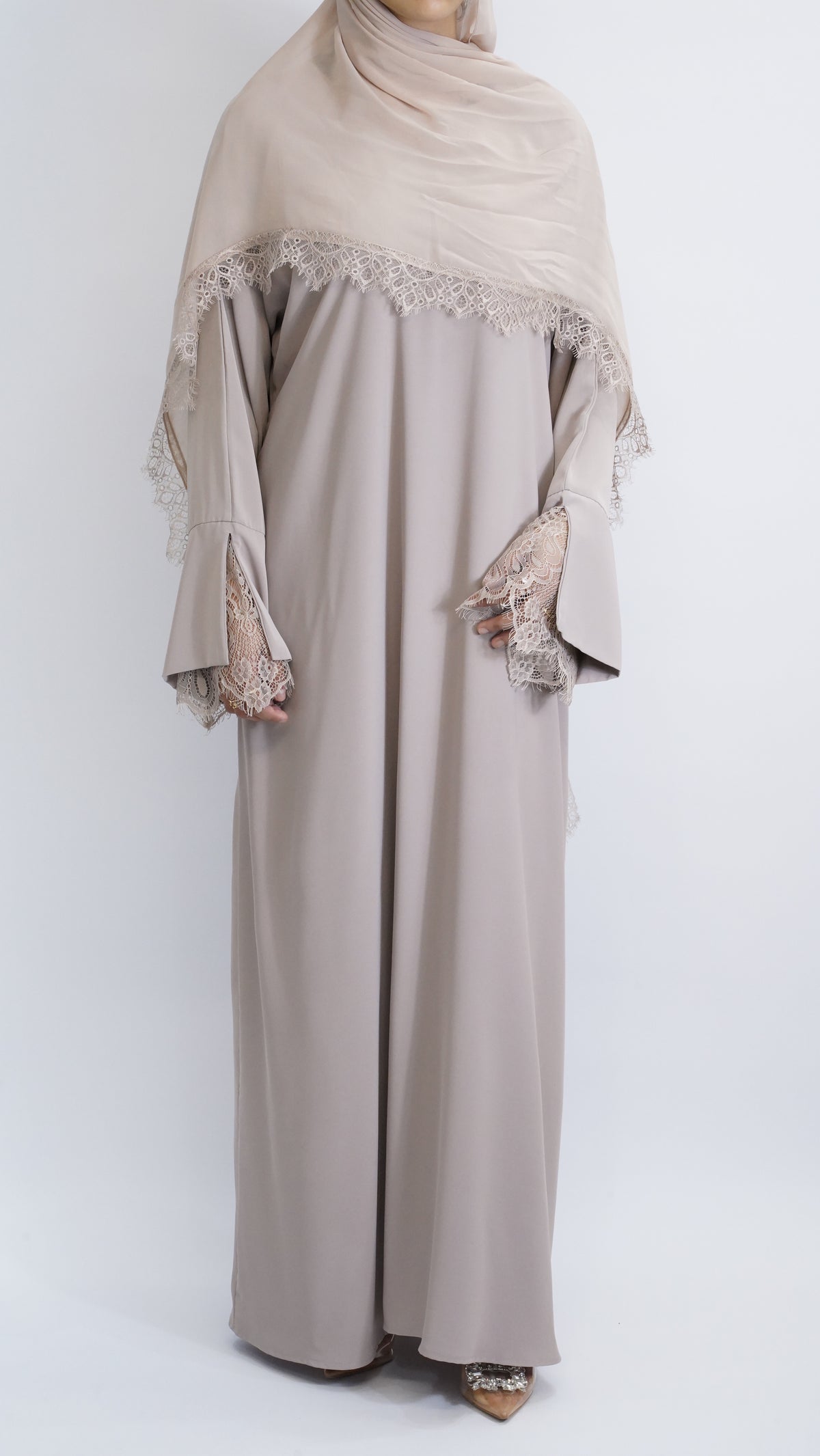 Sahar Closed Abaya