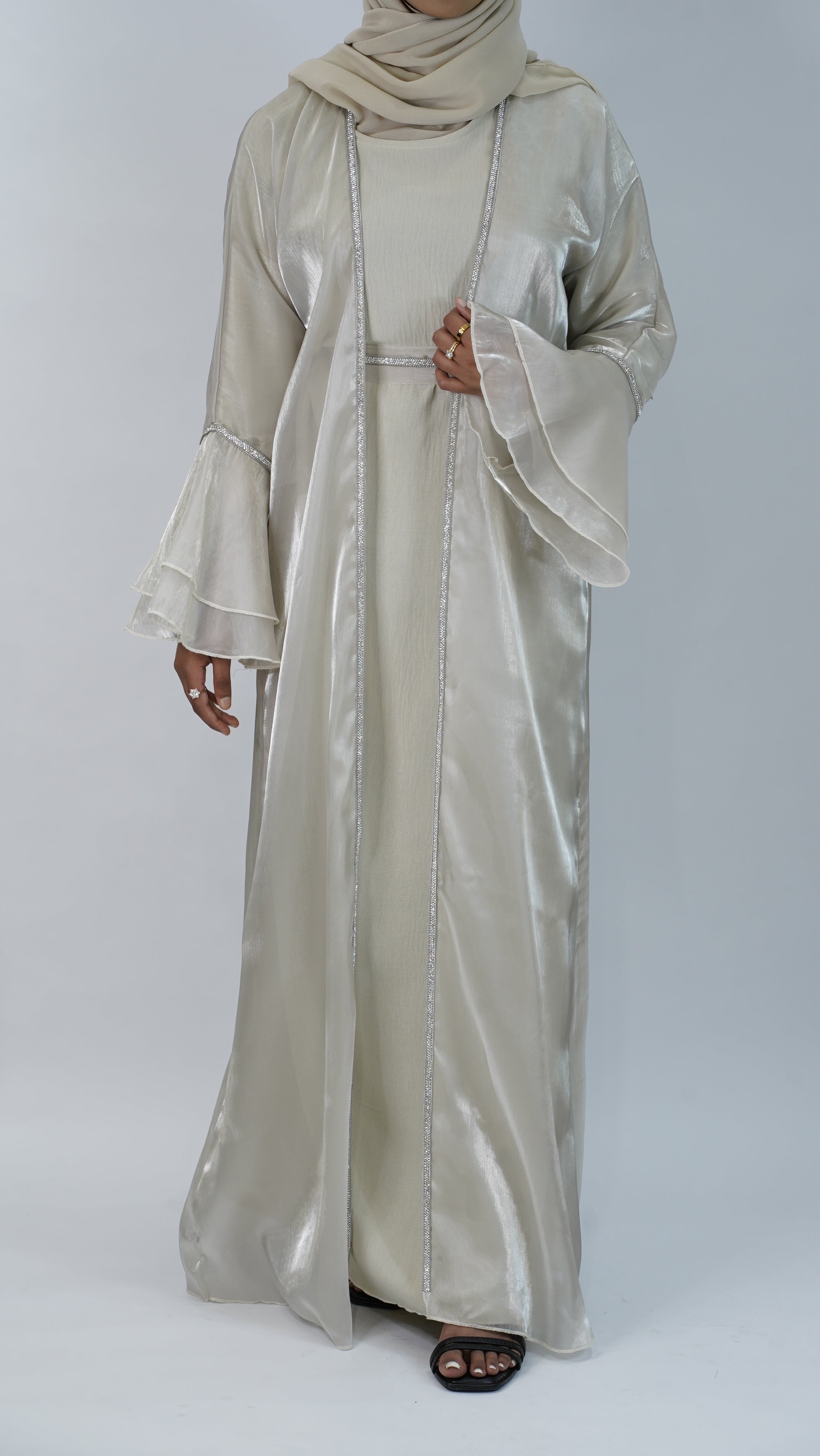 Hiba Cream Abaya