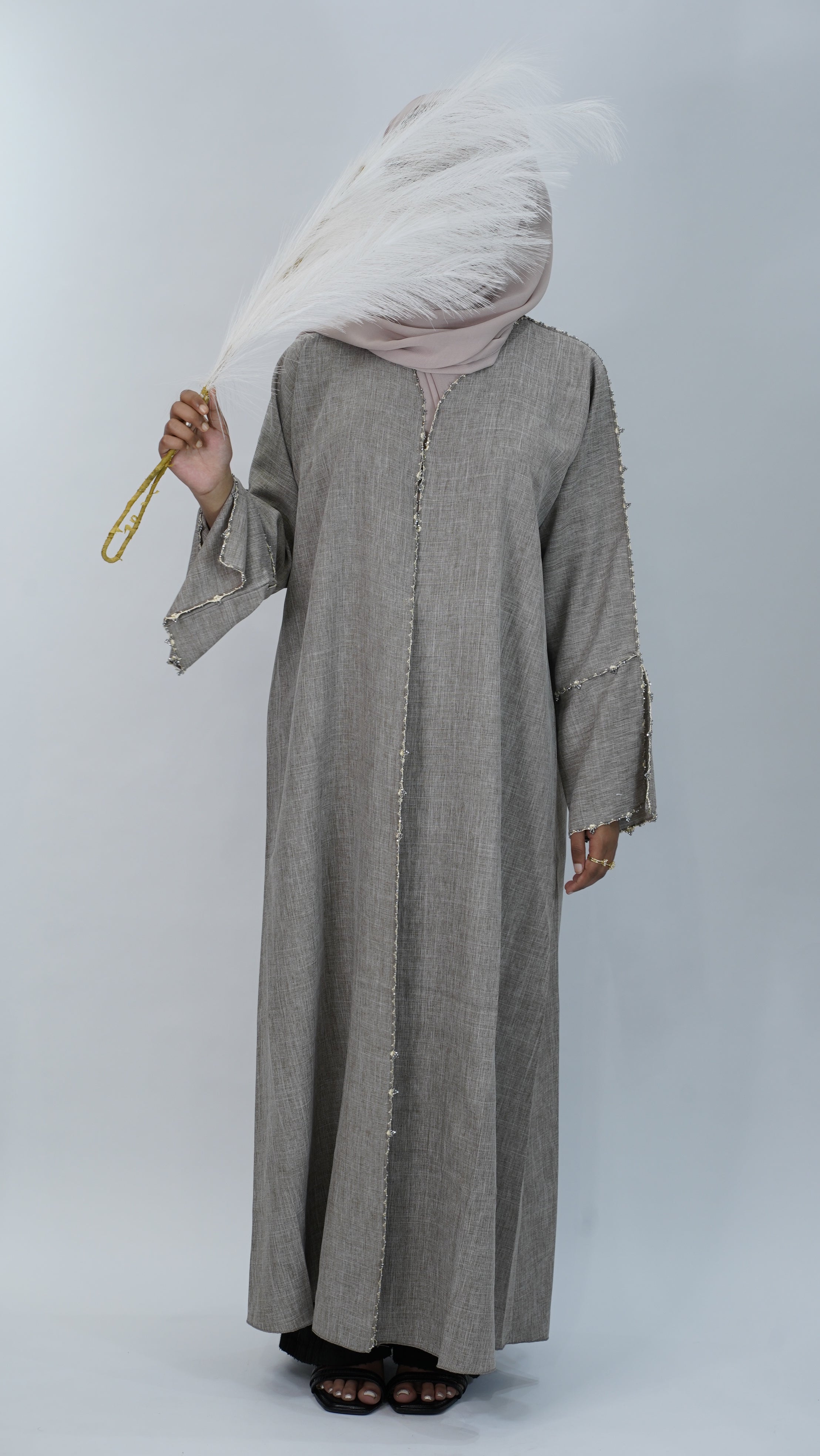 Sahar Mocha linen Abaya
