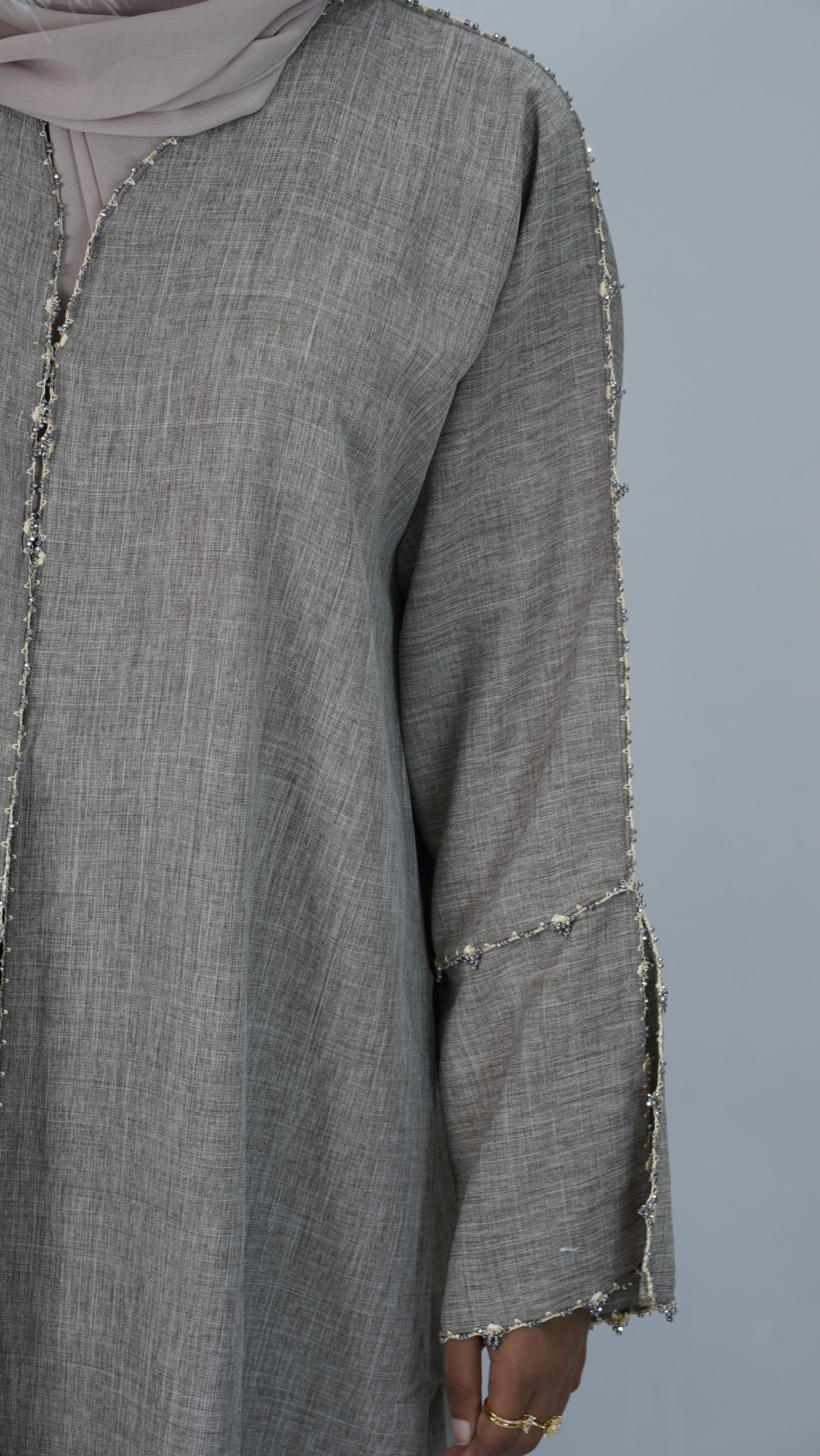 Sahar Mocha linen Abaya